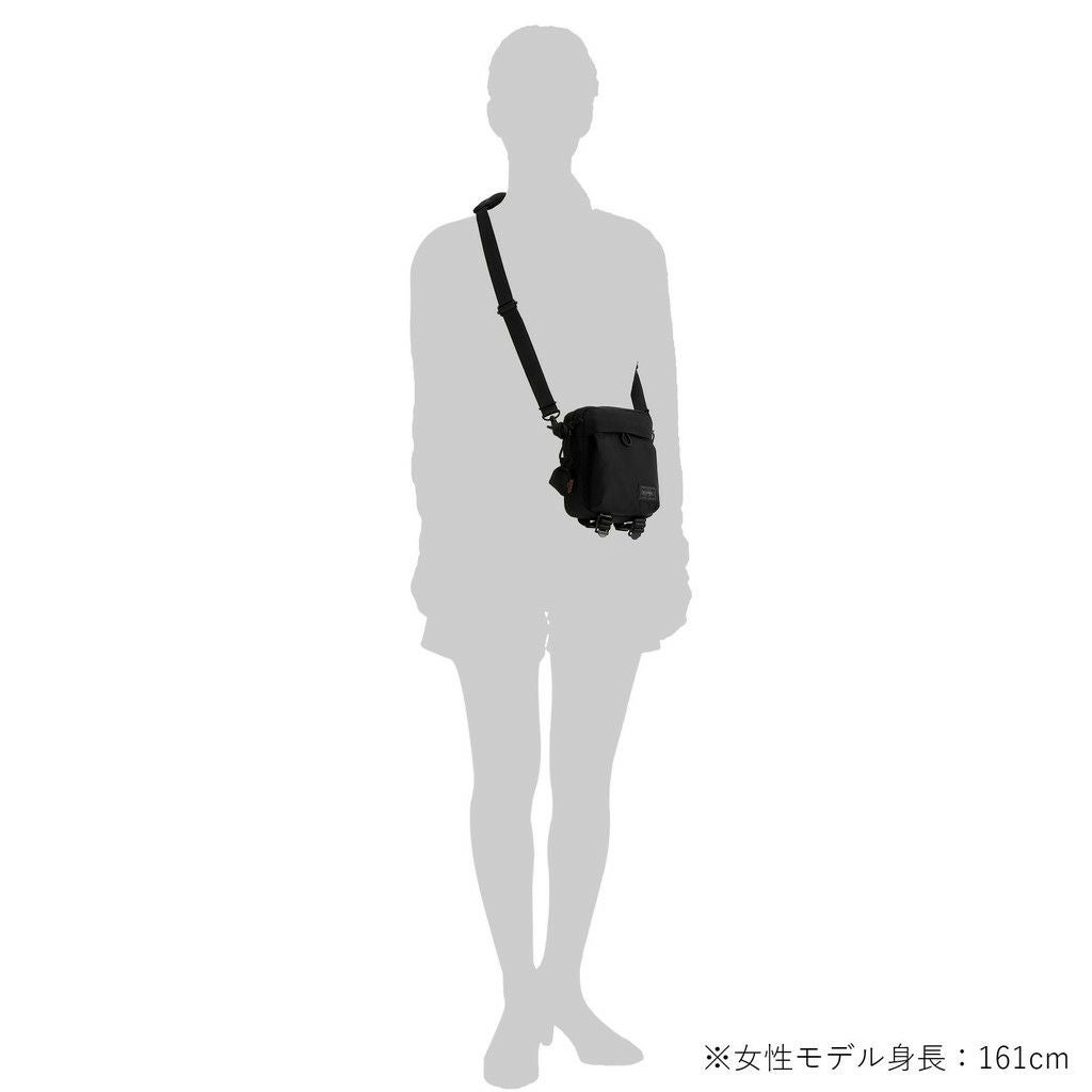 吉田カバン PORTER(ポーター) SENSES(センシズ) VERTICAL SHOULDERBAG