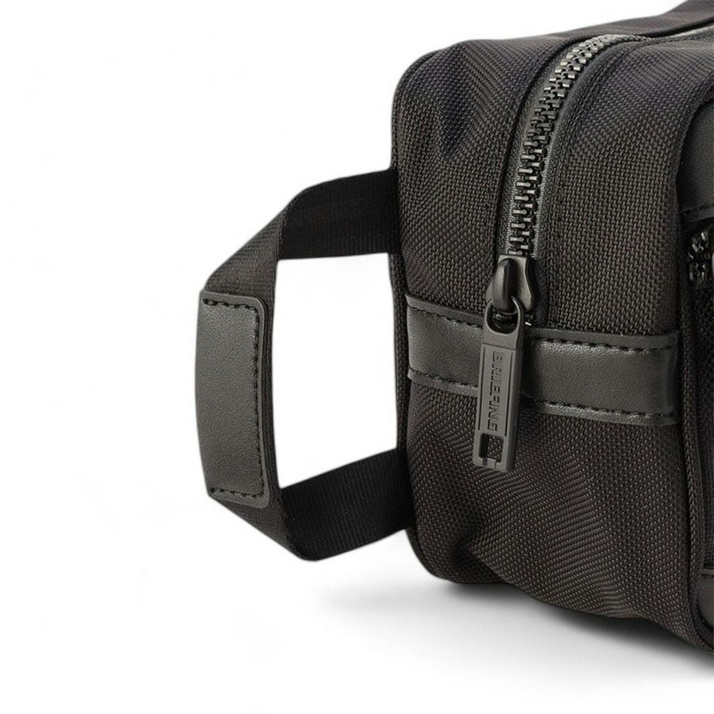 正規取扱店】 ブリーフィング BLK ONE ZIP POUCH bra243g43