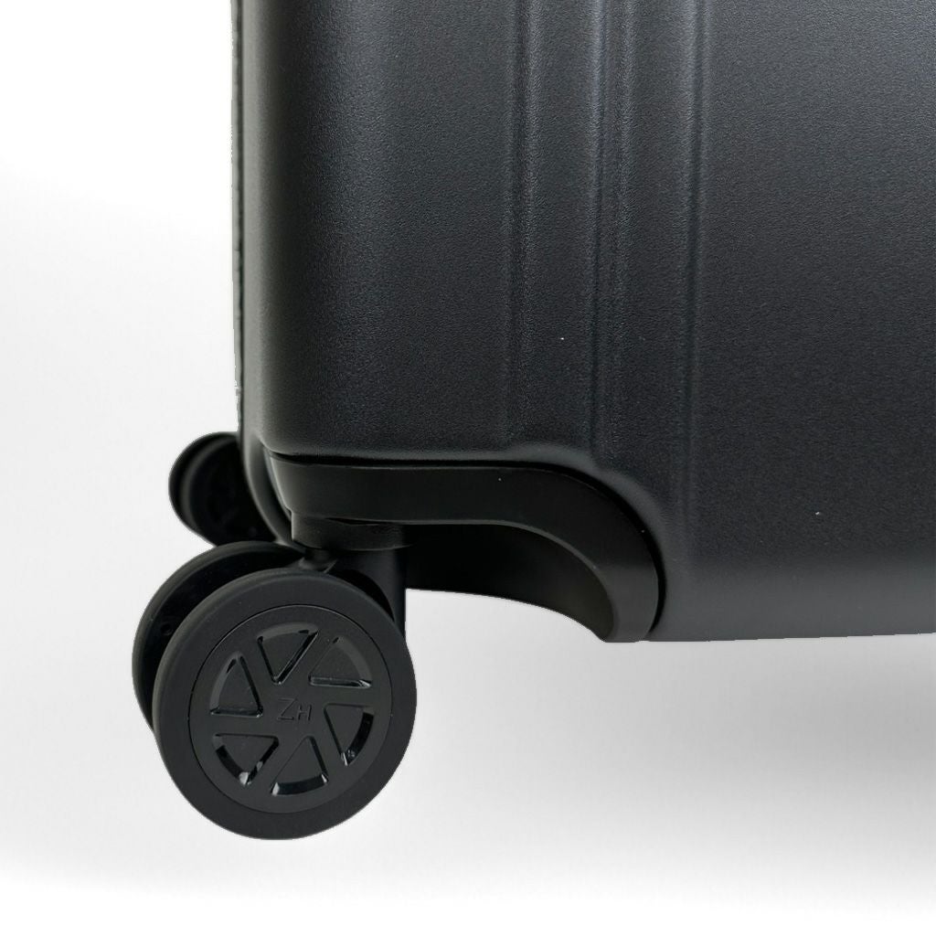 ゼロハリバートン クラシックライトウェイト