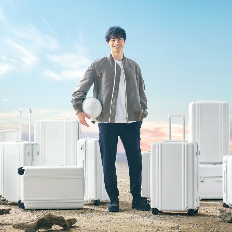 ゼロハリバートン クラシックライトウェイト