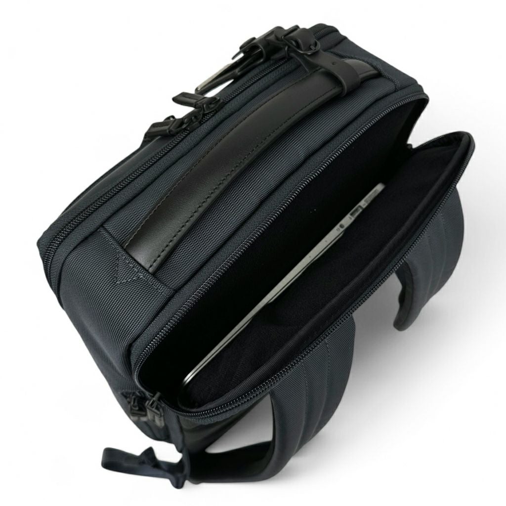 正規取扱店】 ゼロハリバートン Backpack 81332