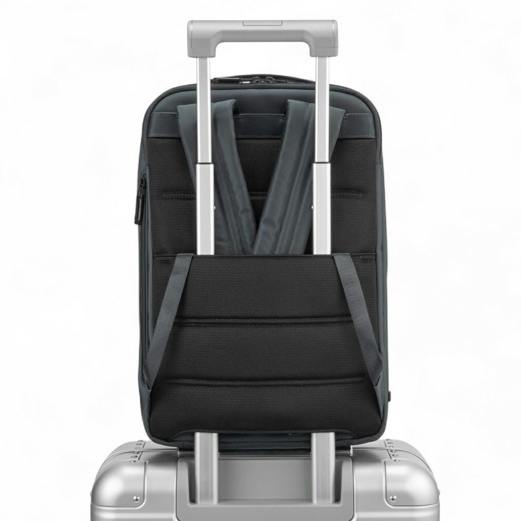 正規取扱店】 ゼロハリバートン Backpack 81332