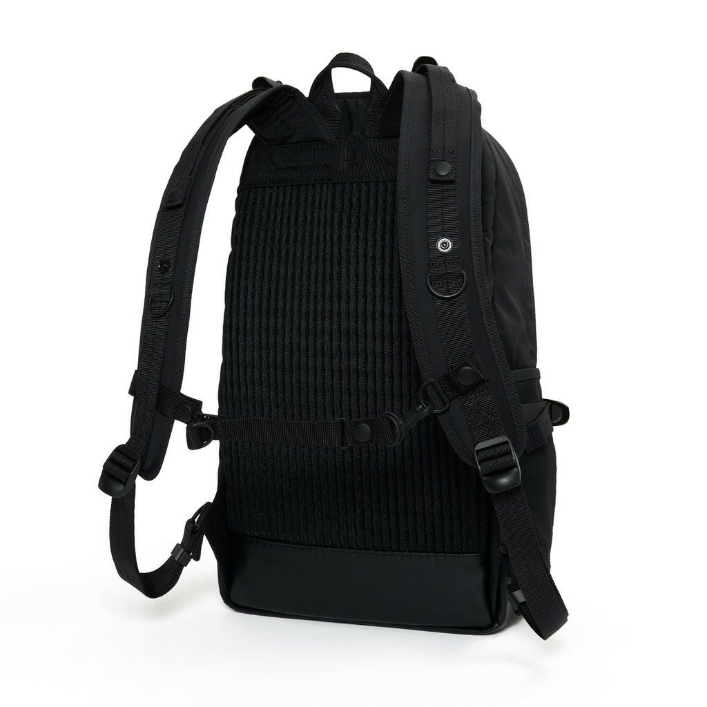 ポーター モノクローム デイパック ポーター モノクローム デイパック 755-05972 PORTER / MONOCHROME DAYPACK