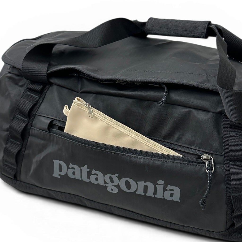 新品 NGRY タグ付き パタゴニア ブラックホール ダッフル 40L 正規品 正規取扱店】 パタゴニア ブラックホール・ダッフル 40L 49339